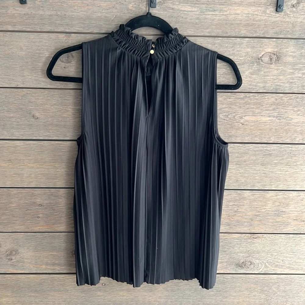 Pleated Tank - Picture 3 of 3